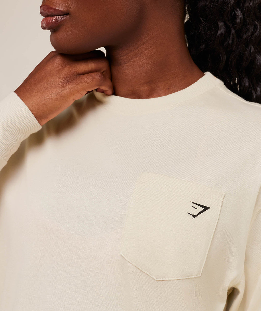 gymshark-juicy-peach-long-sleeve-t-shirt-ls-tops-white-aw25