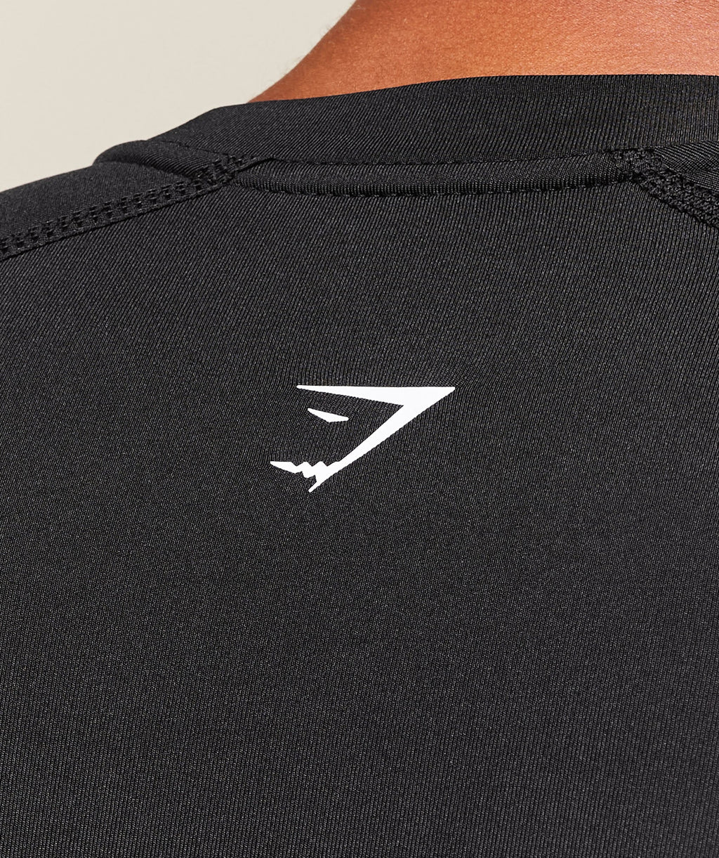gymshark-gslc-baselayer-long-sleeve-t-shirt-ls-tops-black-ss25
