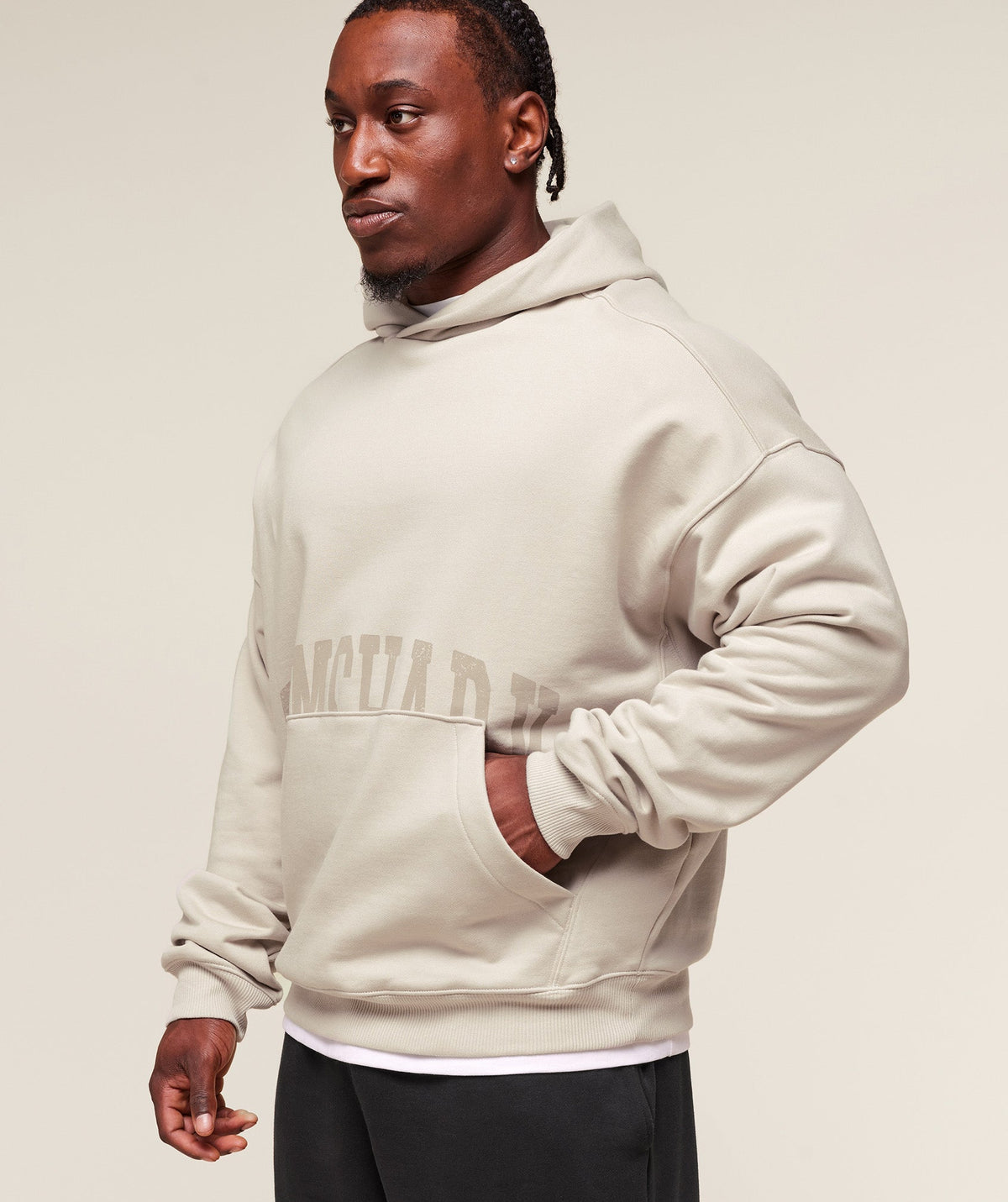 gymshark-pocket-graphic-hoodie-pullovers-grey-ss25