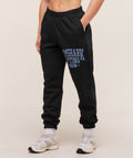 gymshark-lifting-club-graphic-joggers-pants-black-aw25