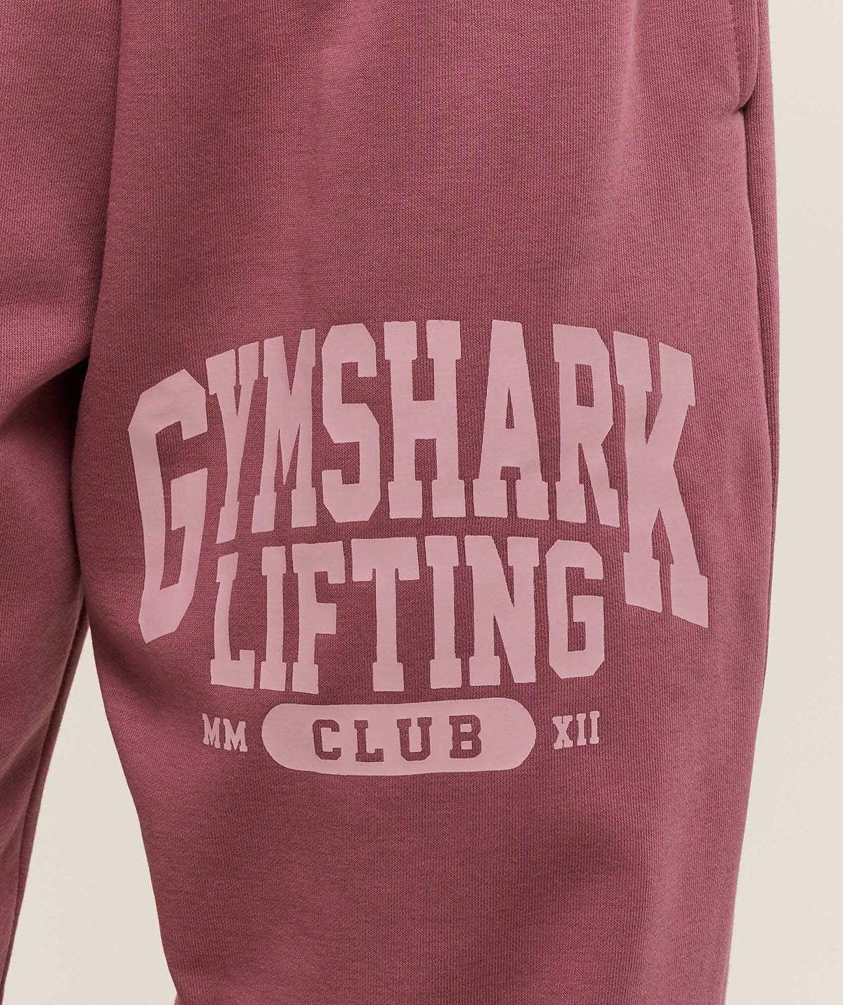 gymshark-lifting-club-graphic-joggers-pants-pink-aw25