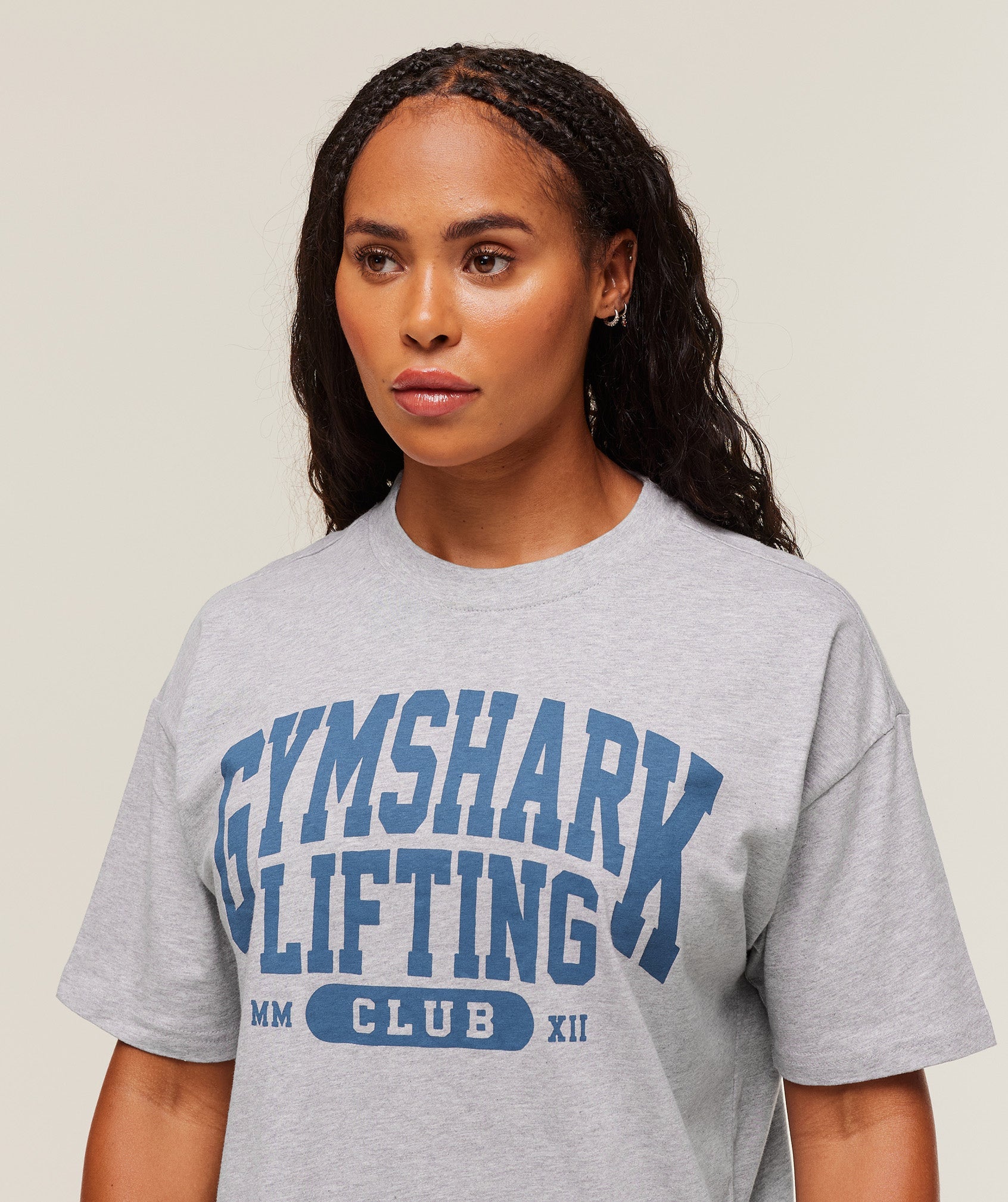 gymshark-lifting-club-graphic-oversized-t-shirt-ss-tops-grey-aw25