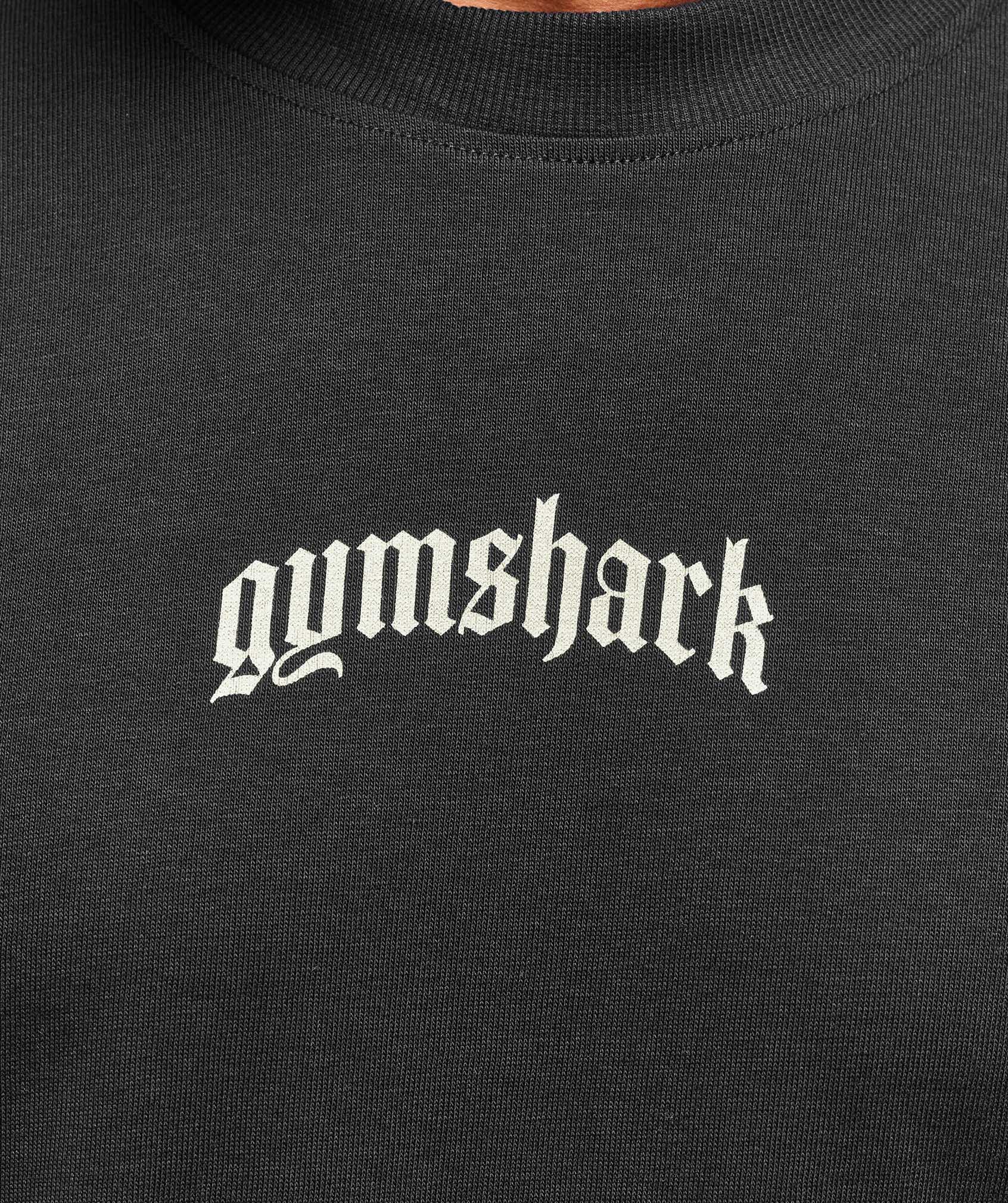 gymshark-lion-graphic-long-sleeve-t-shirt-ls-tops-black-aw25