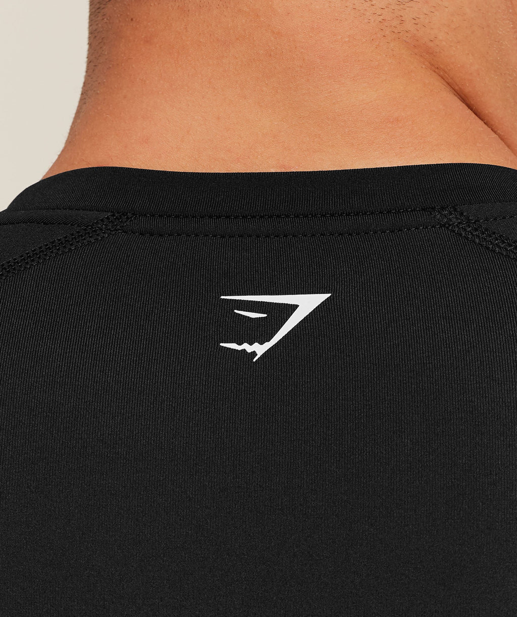 gymshark-outline-graphic-long-sleeve-baselayer-ls-tops-black-aw25