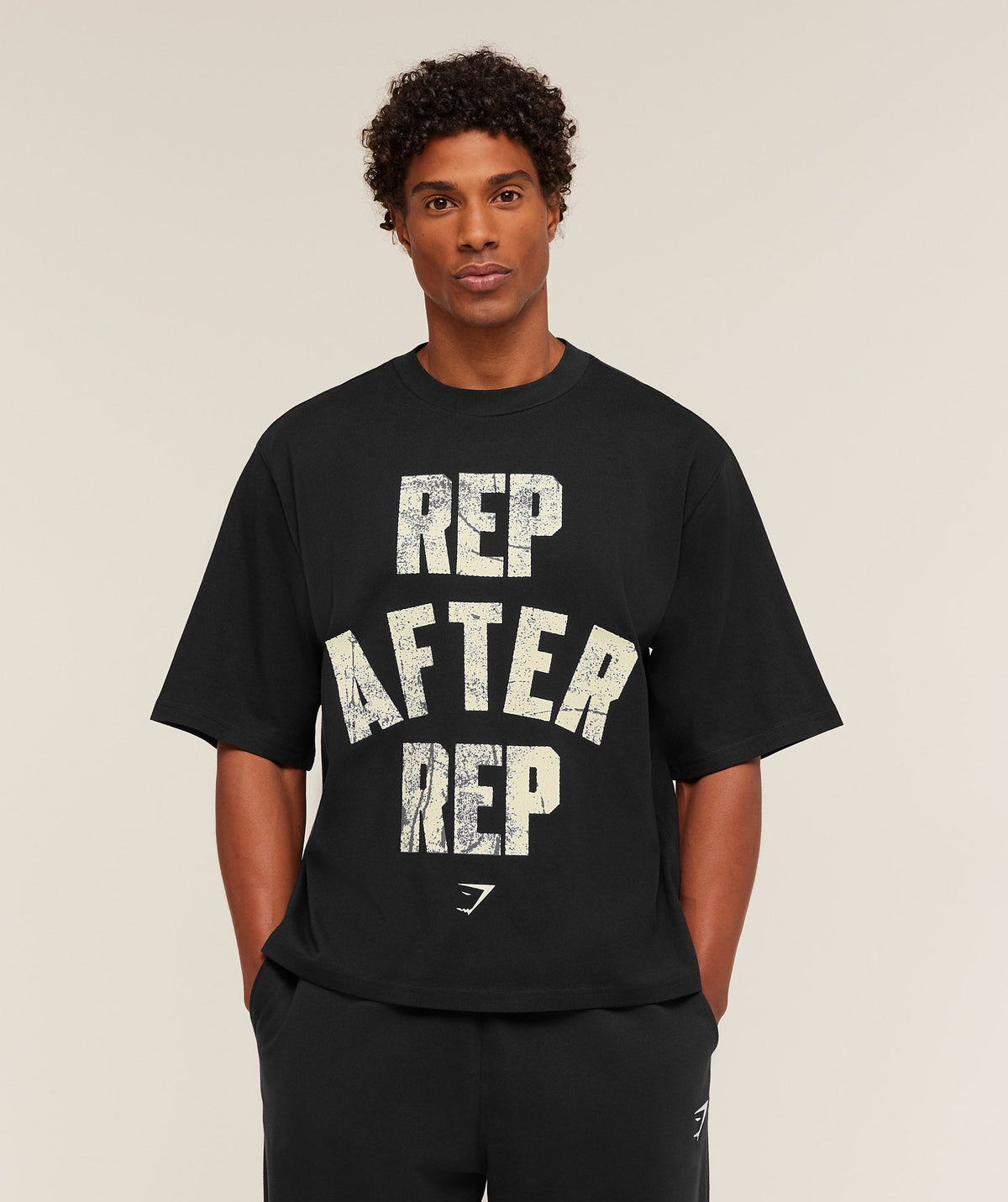 gymshark-rep-after-rep-t-shirt-ss-tops-black-aw25