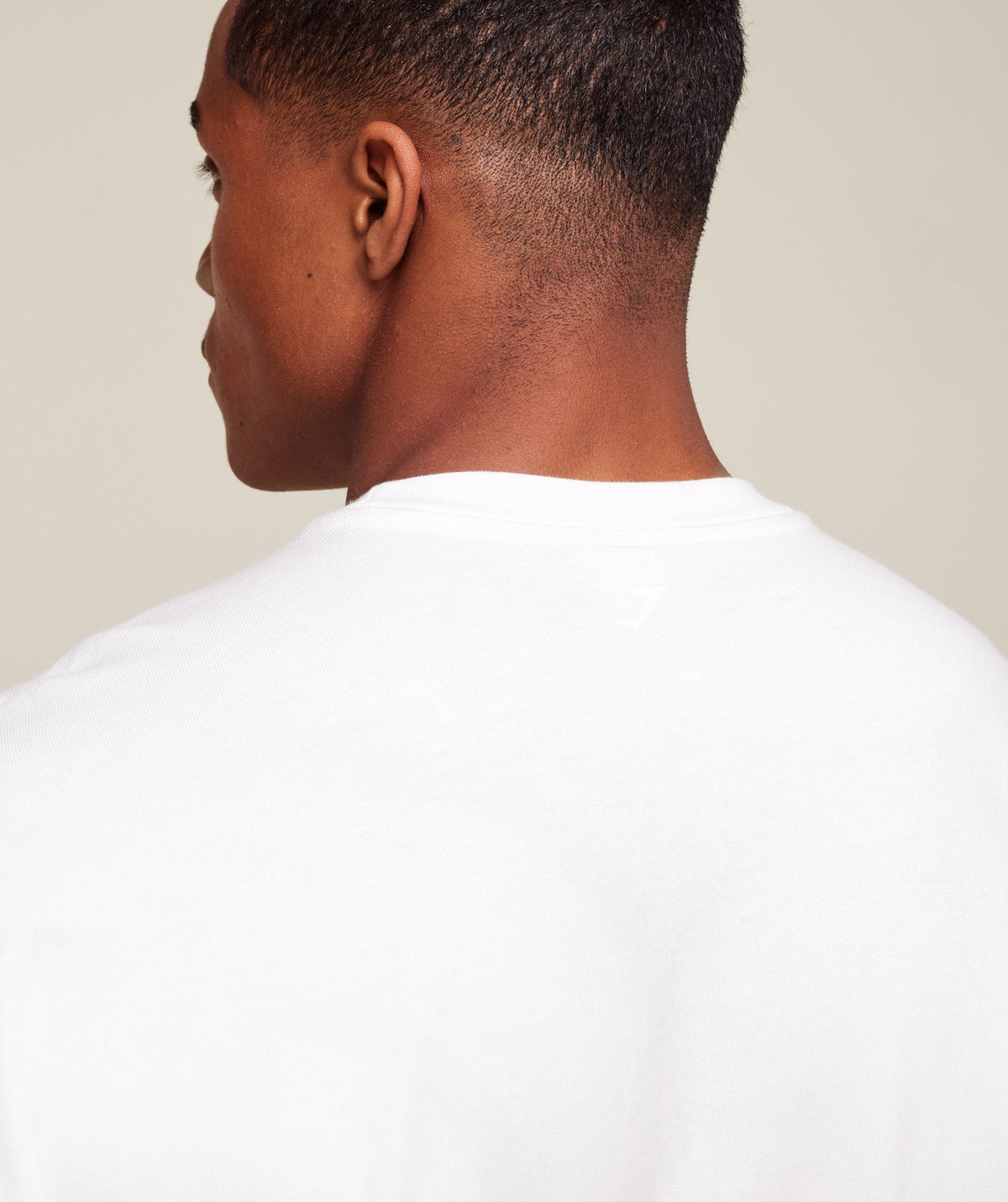 gymshark-gslc-t-shirt-ss-tops-white-ss25