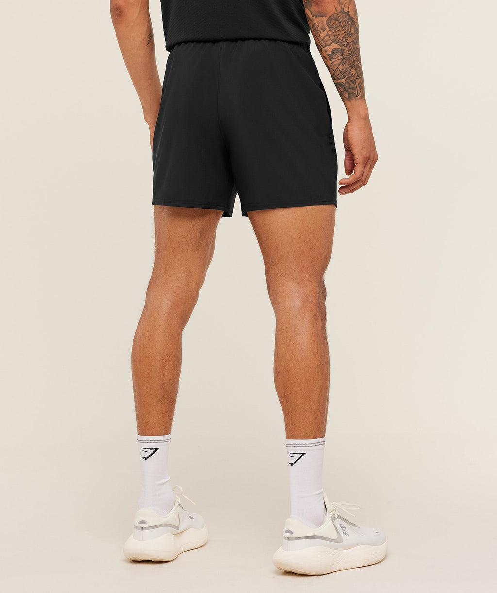 gymshark-run-club-graphic-short-shorts-black-ss26
