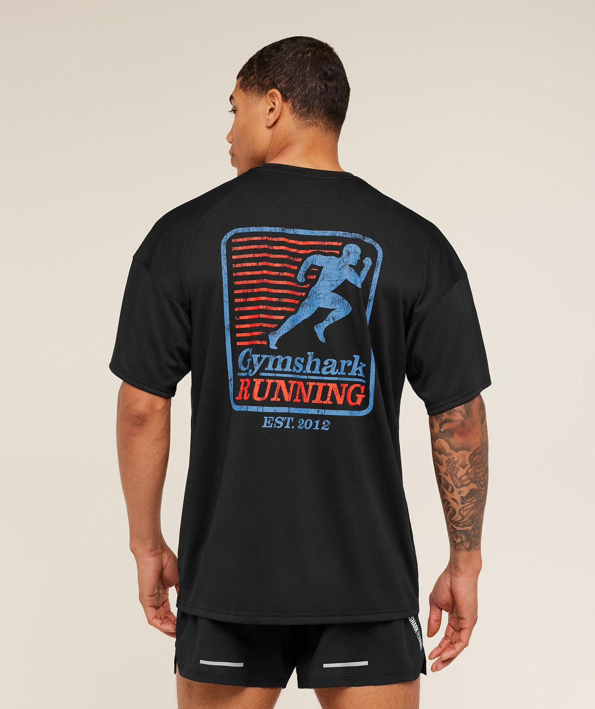 gymshark-run-club-graphic-t-shirt-ss-tops