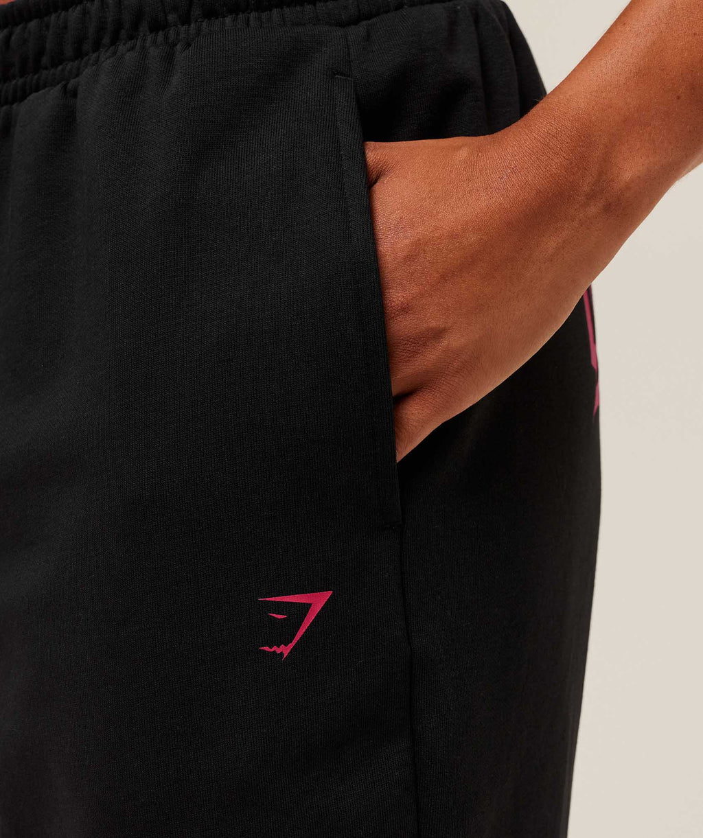 gymshark-strength-department-joggers-pants-black-aw25