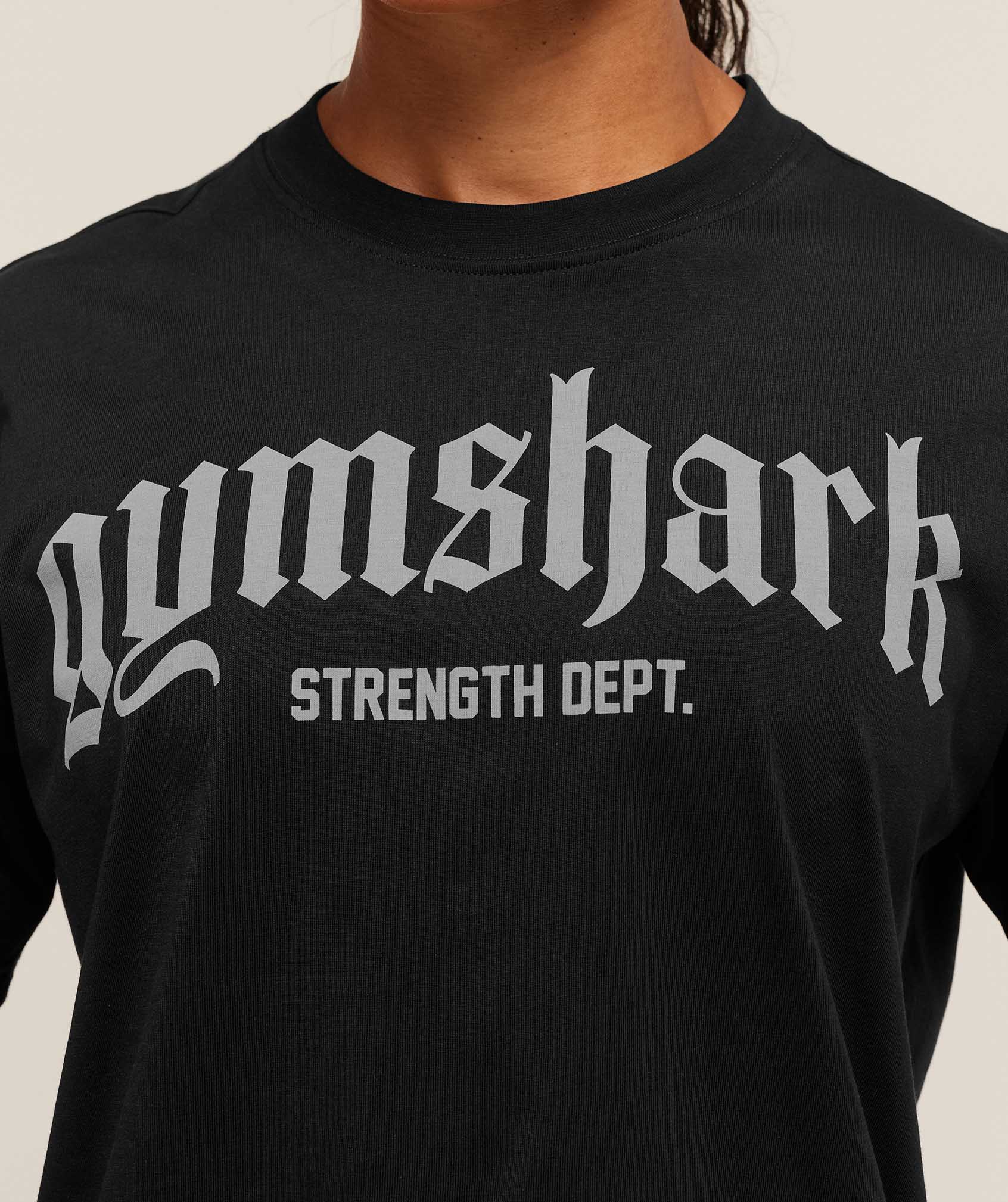 gymshark-strength-department-oversized-t-shirt-ss-tops-black-aw25