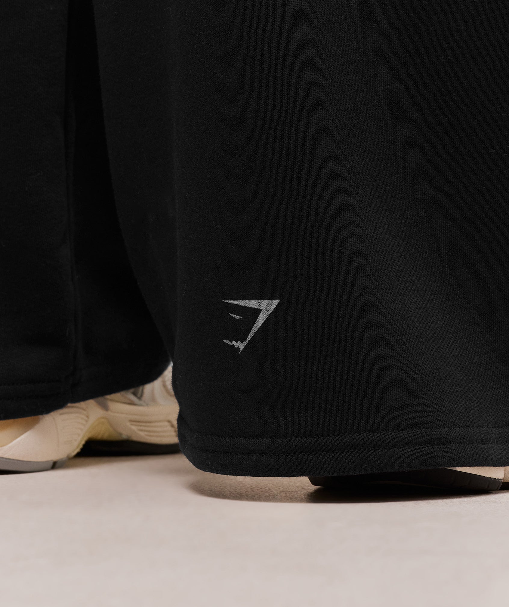 gymshark-strength-department-wide-leg-joggers-pants-black-aw25
