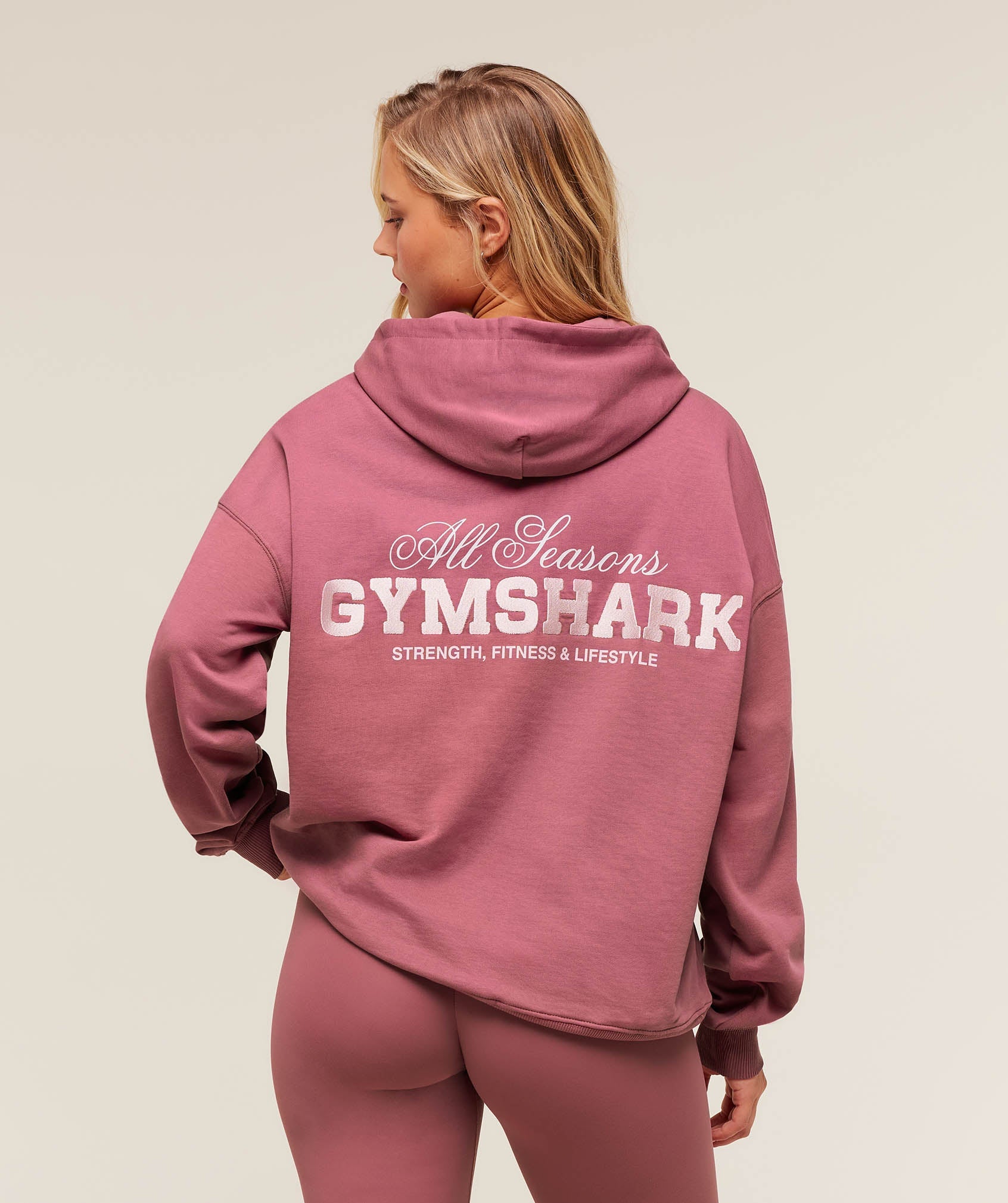 gymshark-all-seasons-graphic-hoodie-pullovers