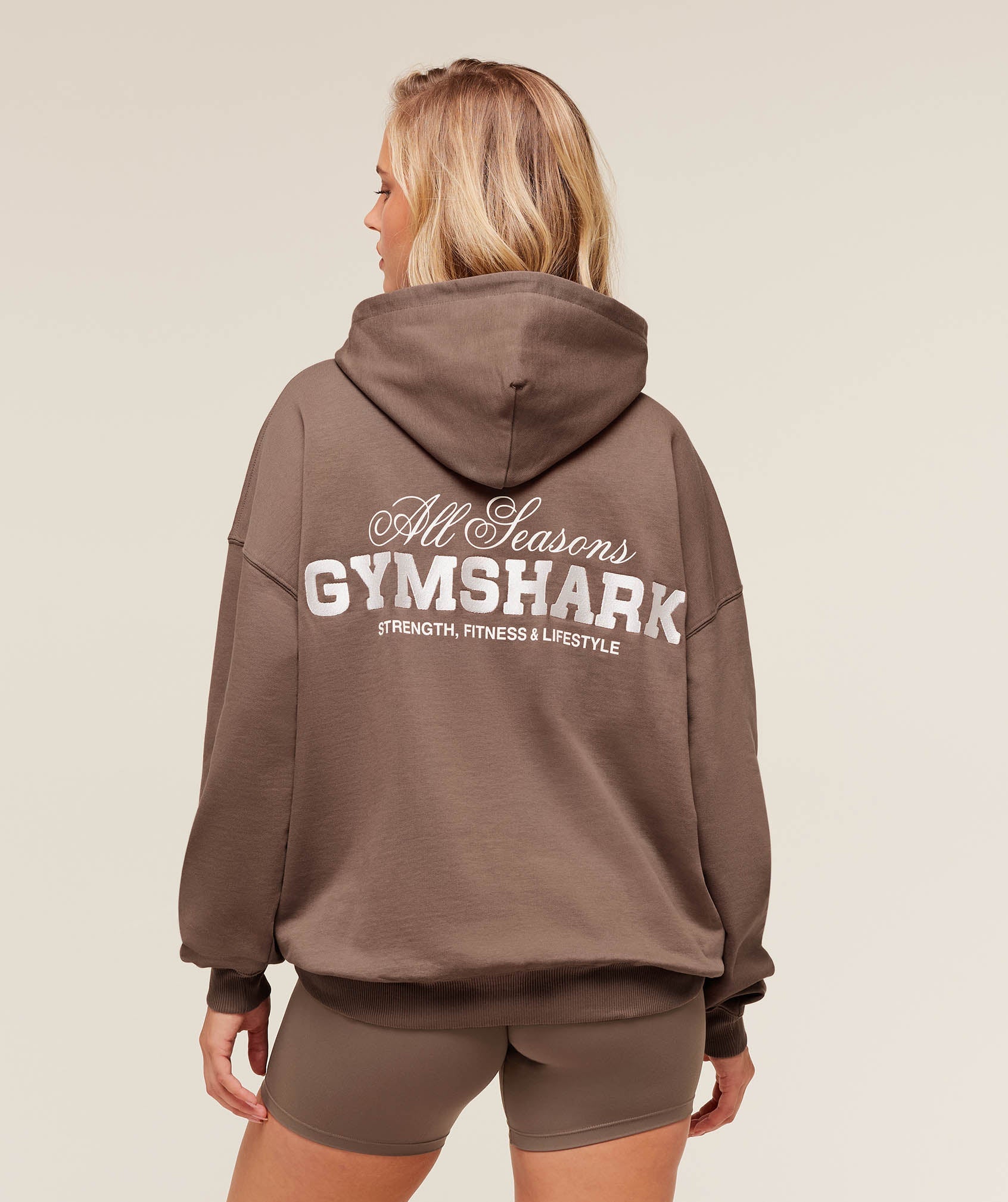 gymshark-all-seasons-graphic-hoodie-pullovers-2
