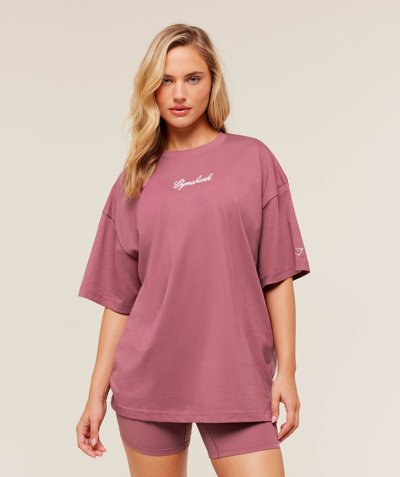 gymshark-all-seasons-graphic-short-sleeve-t-shirt-ss-tops