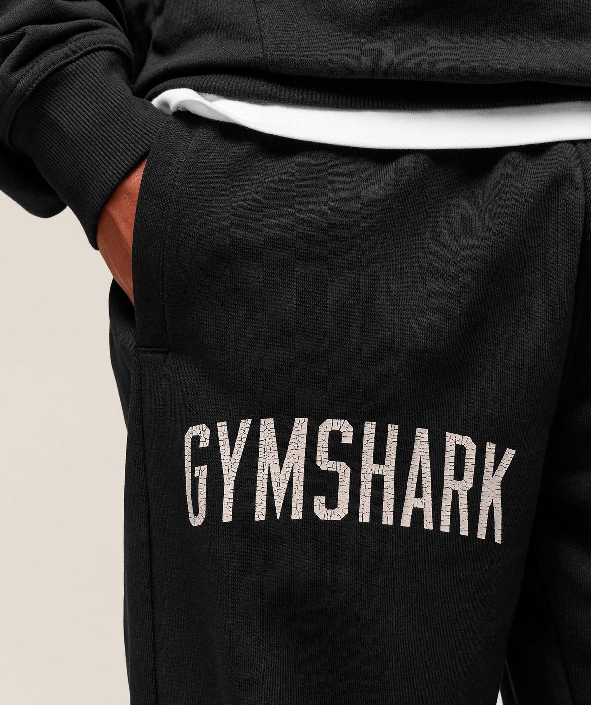 gymshark-worn-graphic-jogger-pants-black-aw25
