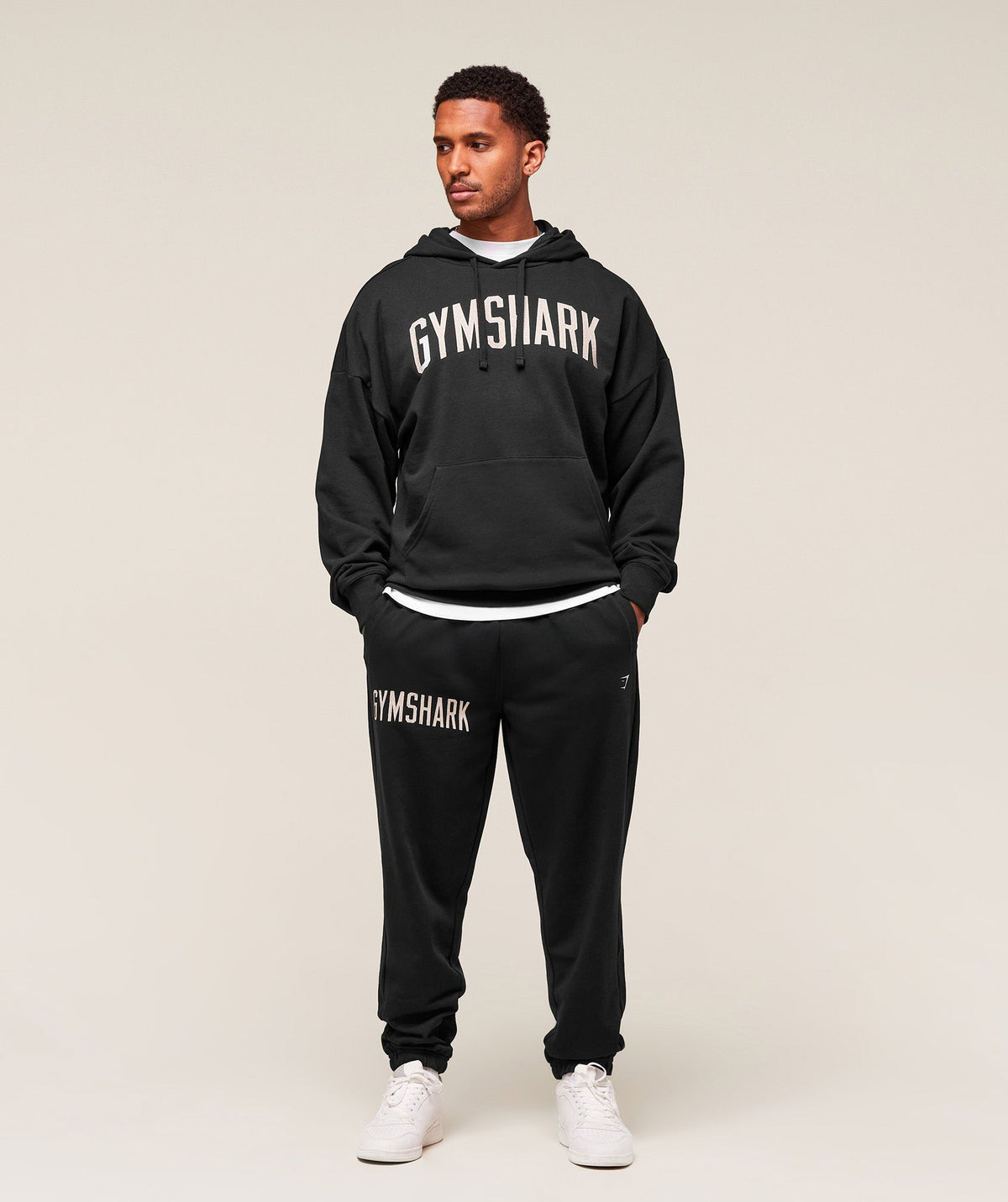 gymshark-worn-graphic-jogger-pants-black-aw25