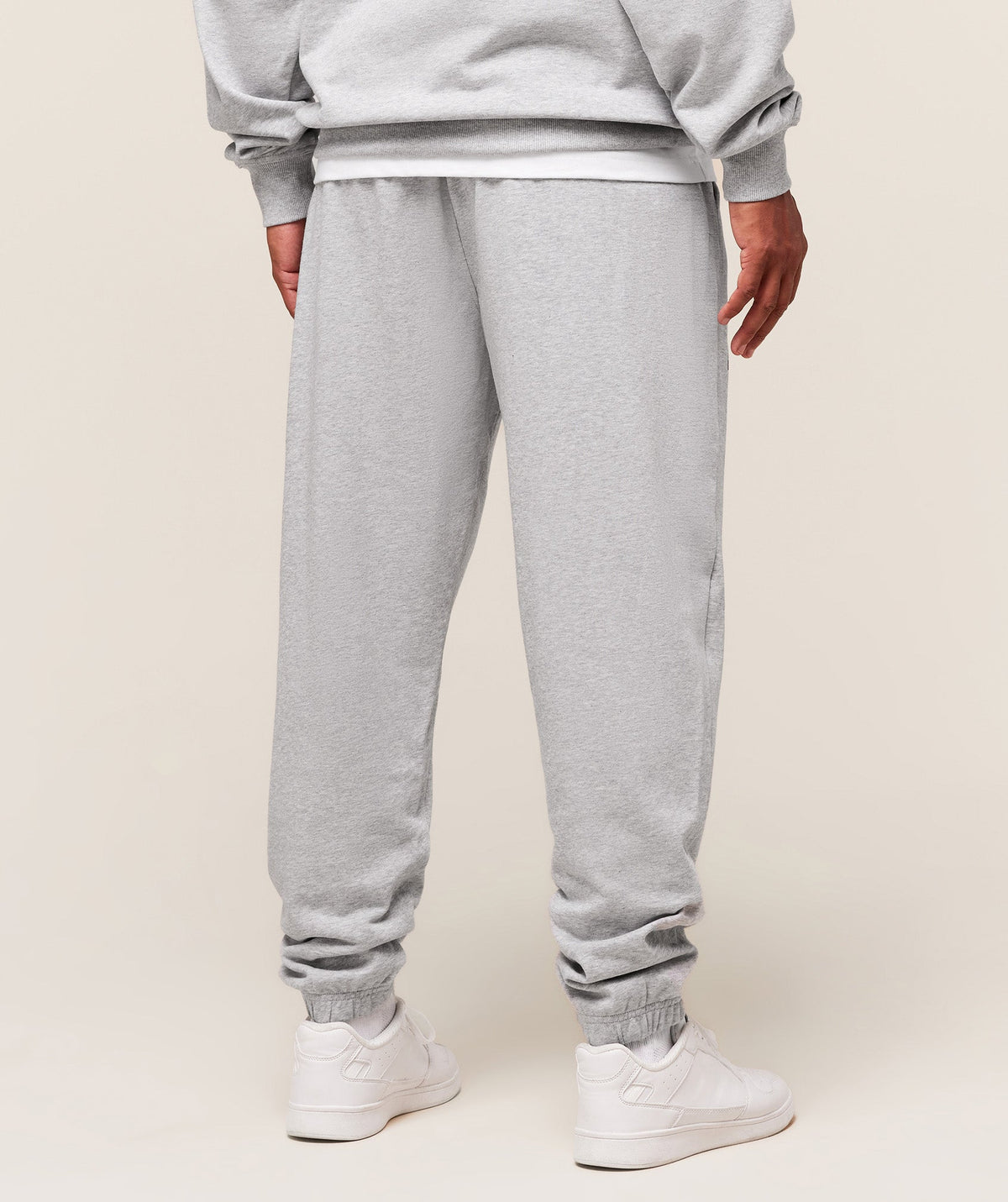 gymshark-worn-graphic-jogger-pants-grey-aw25