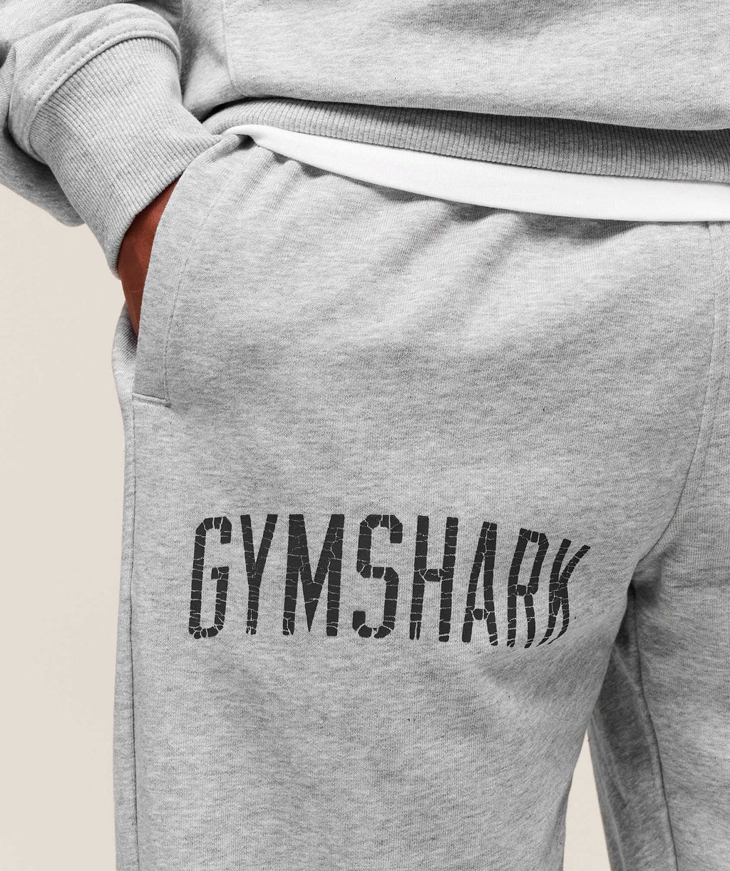 gymshark-worn-graphic-jogger-pants-grey-aw25