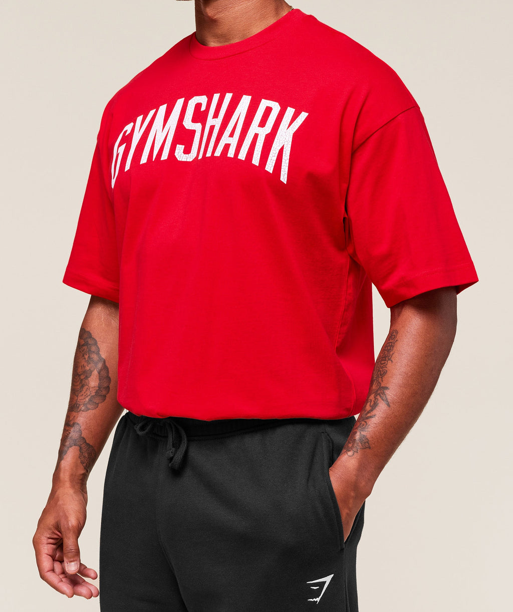 gymshark-worn-graphic-t-shirt-ss-tops-red-aw25