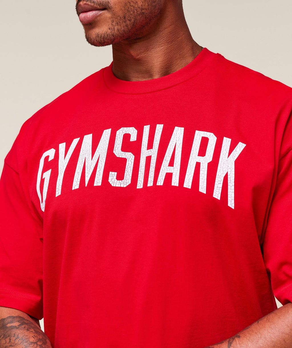 gymshark-worn-graphic-t-shirt-ss-tops-red-aw25