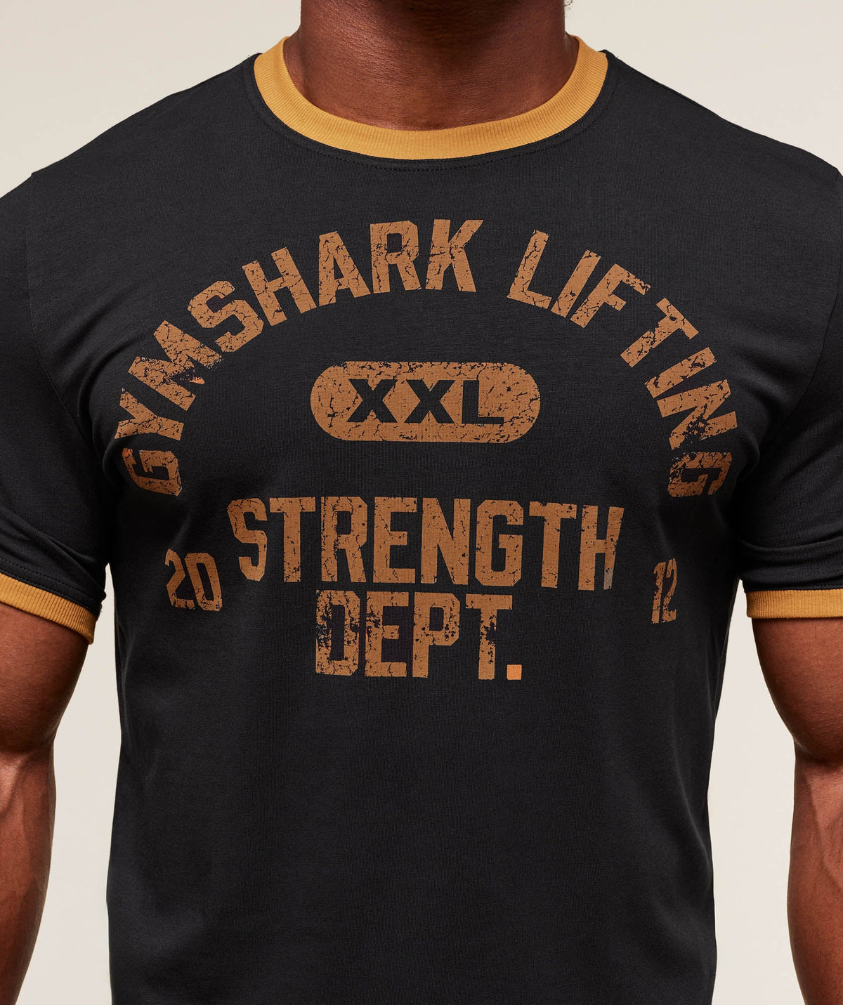 gymshark-xxl-strength-dept-ringer-t-shirt-ss-tops-black-aw25