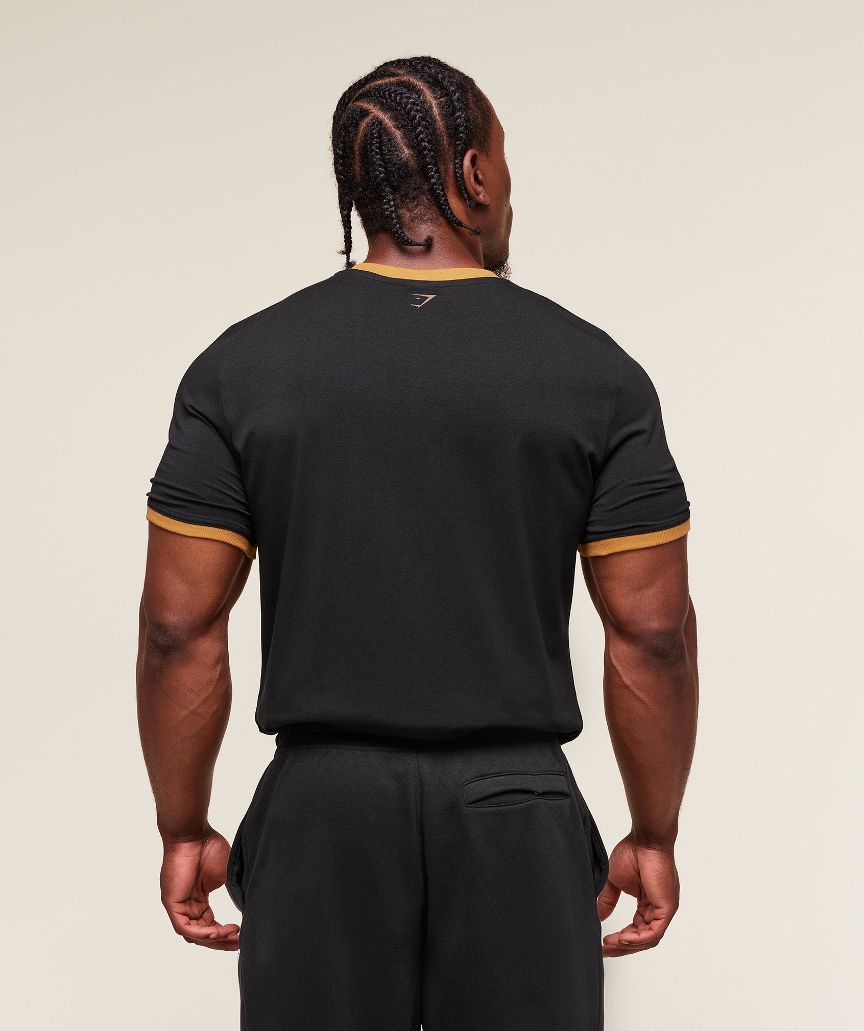 gymshark-xxl-strength-dept-ringer-t-shirt-ss-tops-black-aw25