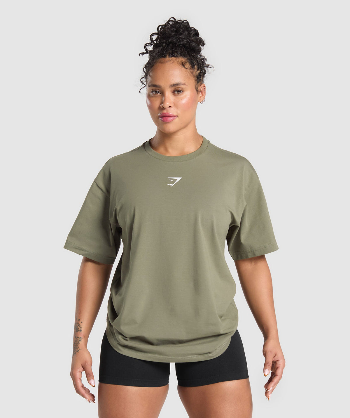 gymshark-gs66-graphic-oversized-t-shirt-base-green-aw24
