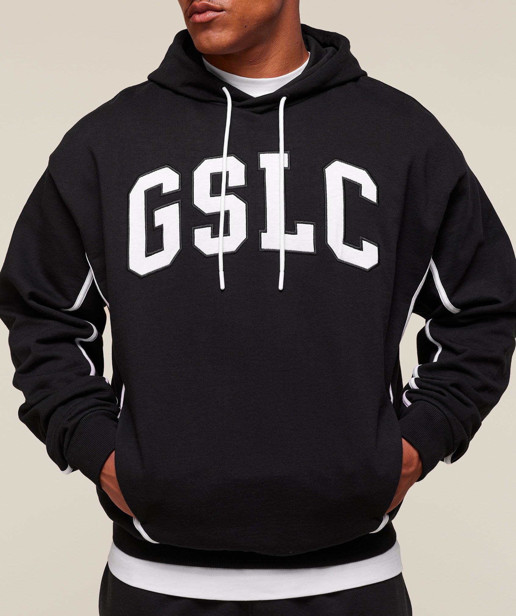 gymshark-collegiate-hoodie-pullovers-black-ss25