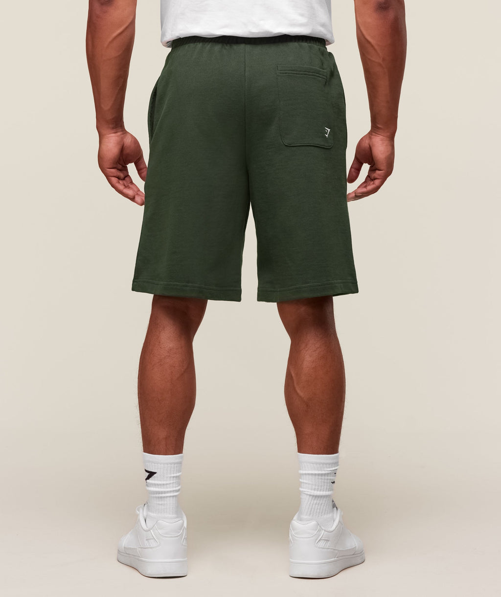 gymshark-collegiate-9-short-shorts-green-ss25
