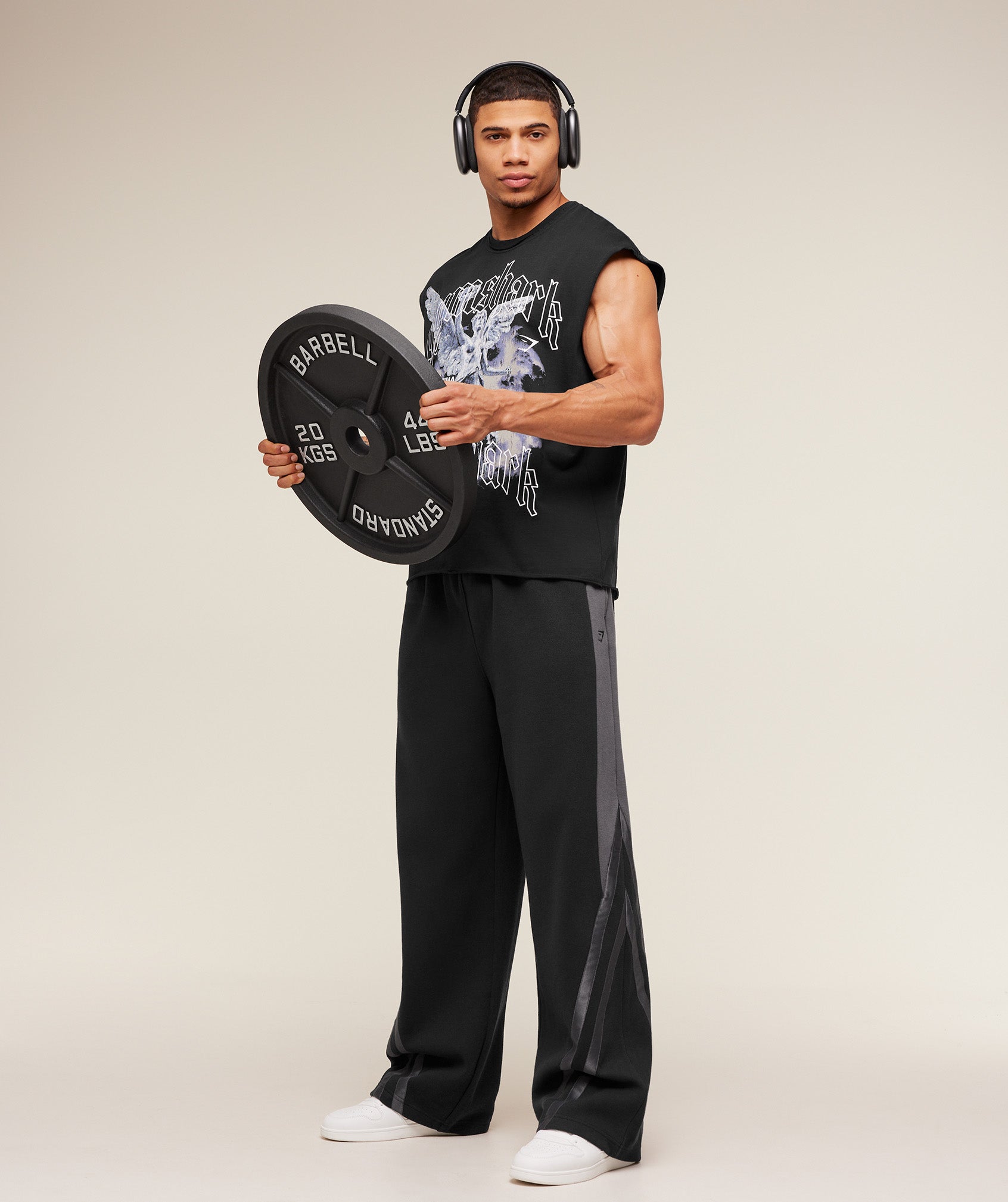 gymshark-gs-x-carlos-cut-off-tee-ss-tops-black-ss26