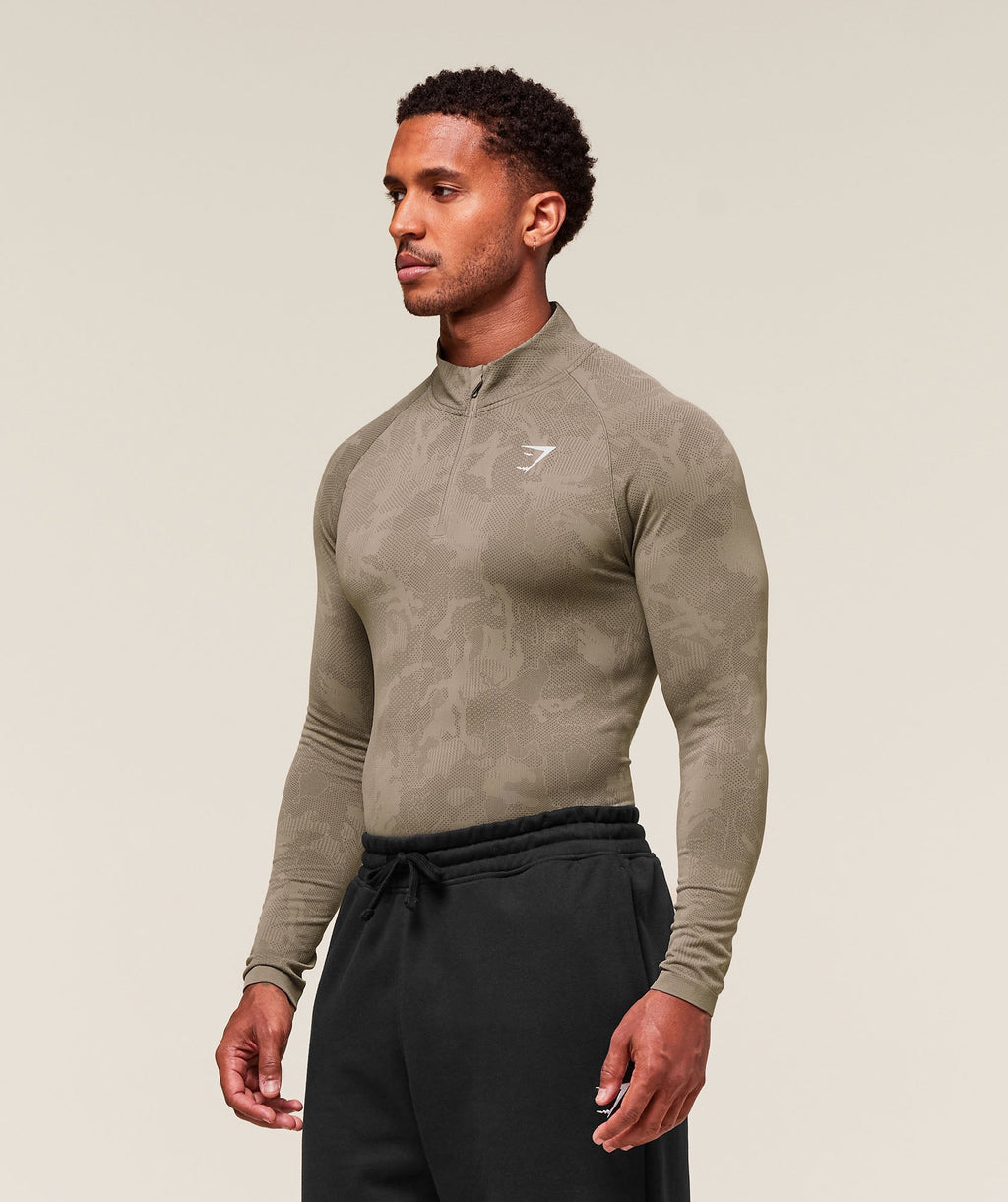 gymshark-geo-seamless-1-4-zip-pullovers-brown-ss25