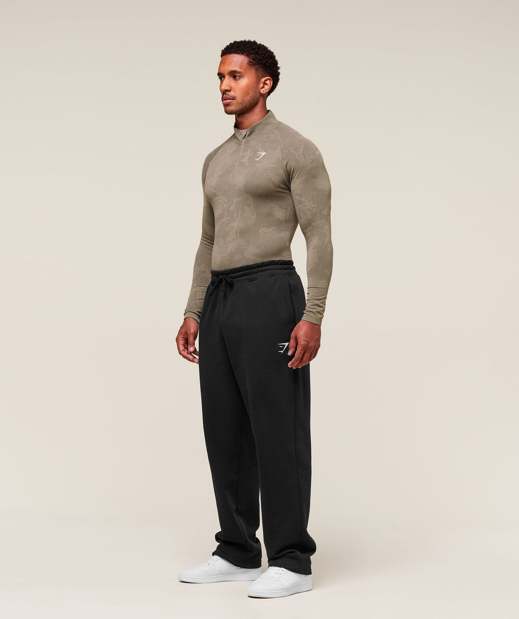 gymshark-geo-seamless-1-4-zip-pullovers-brown-ss25