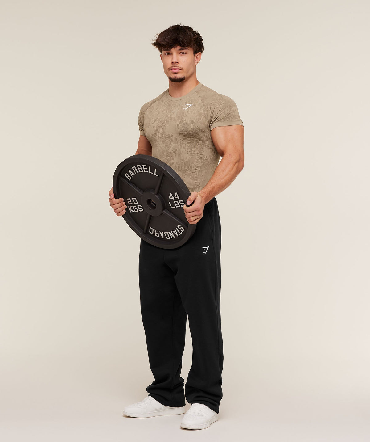 gymshark-geo-seamless-t-shirt-ss-tops-brown-aw25-1