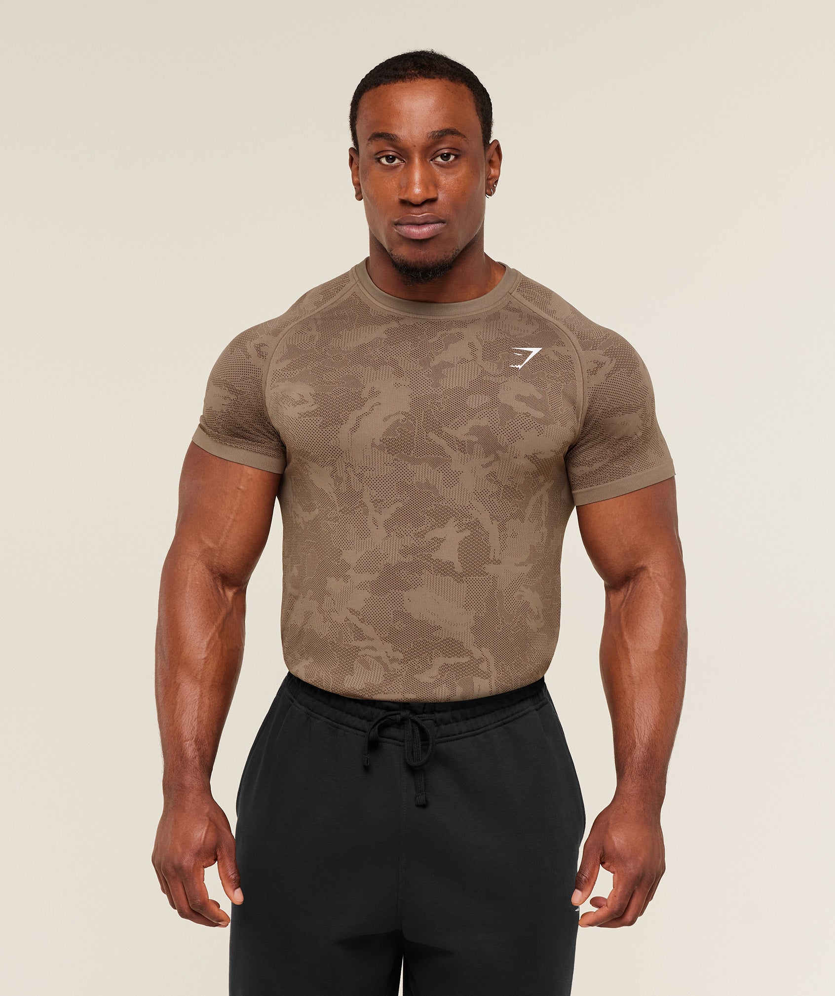gymshark-geo-seamless-t-shirt-ss-tops