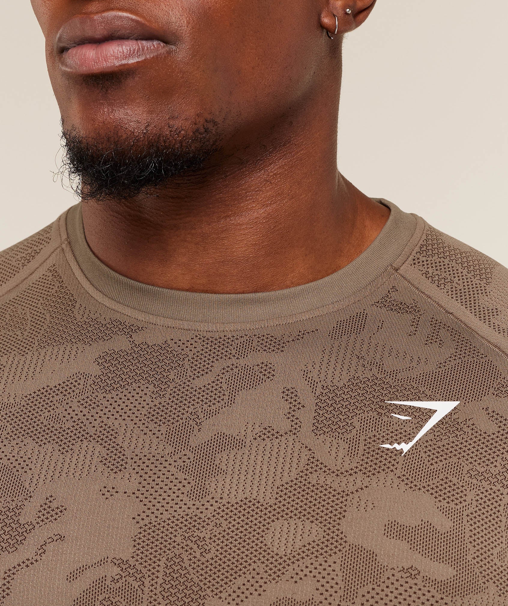gymshark-geo-seamless-t-shirt-ss-tops