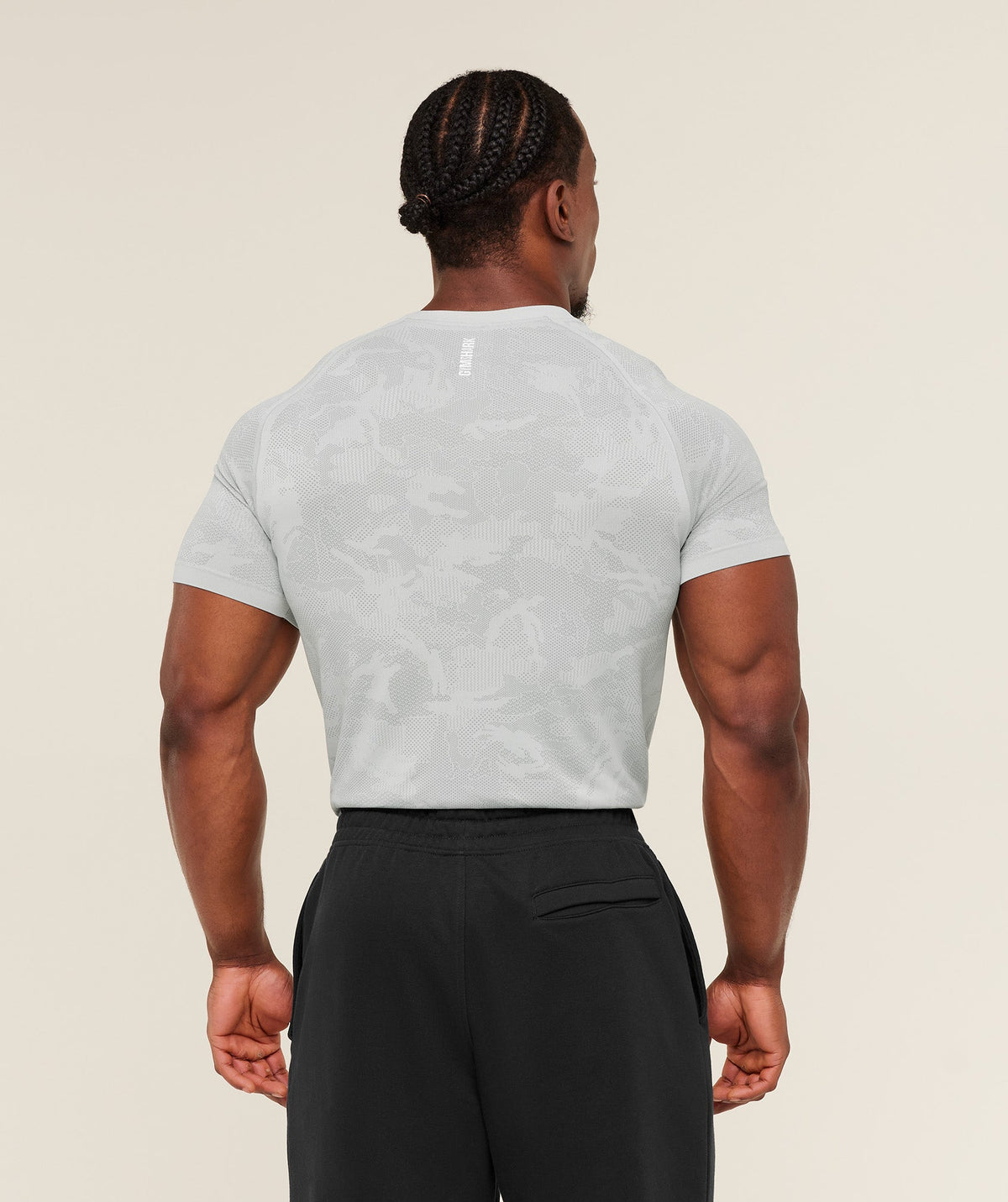 gymshark-geo-seamless-t-shirt-ss-tops-grey-ss26