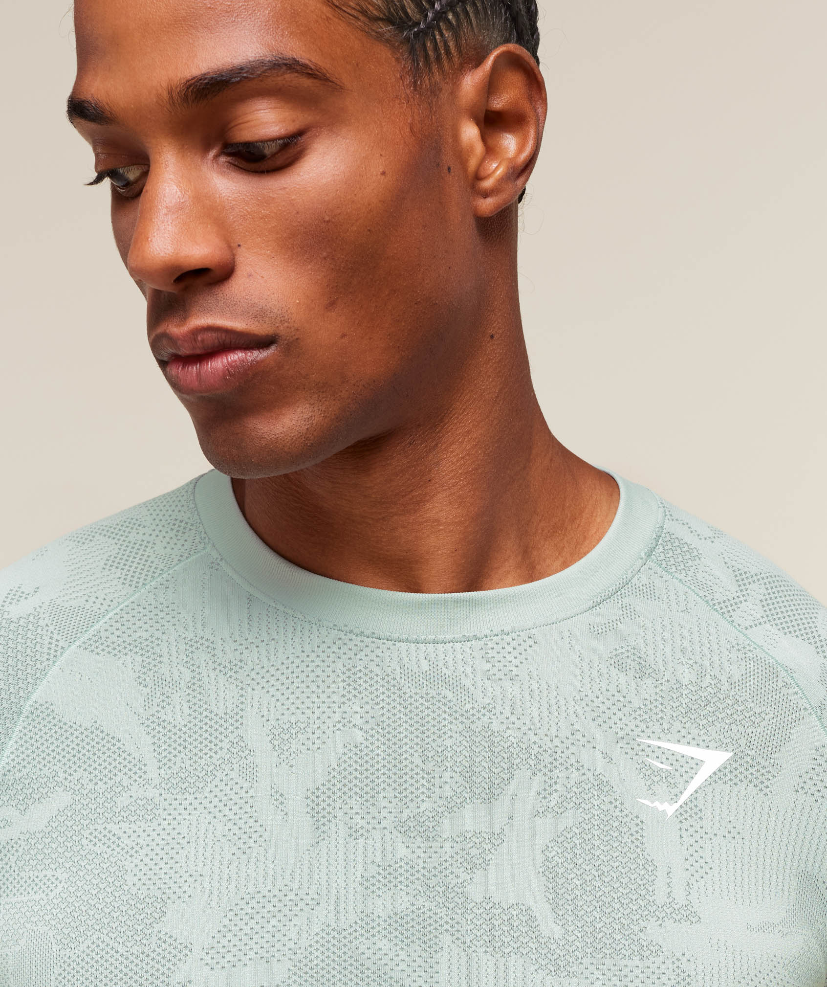 gymshark-geo-seamless-t-shirt-morning-blue-celeste-blue-ss25