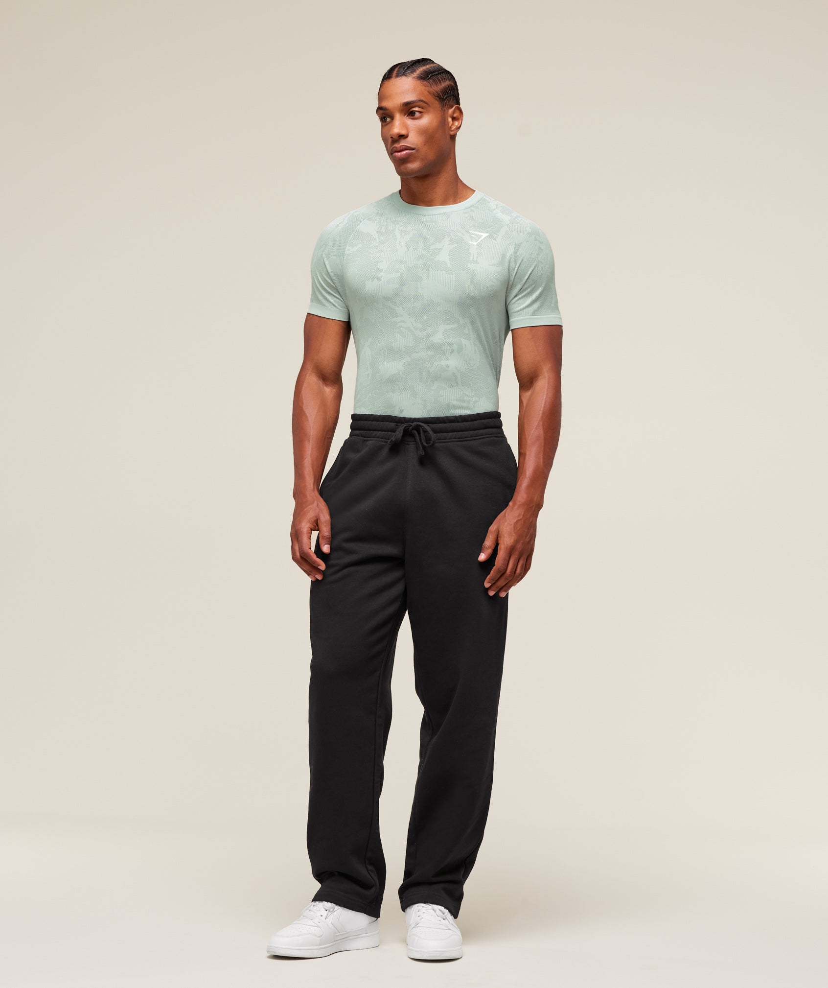 gymshark-geo-seamless-t-shirt-morning-blue-celeste-blue-ss25