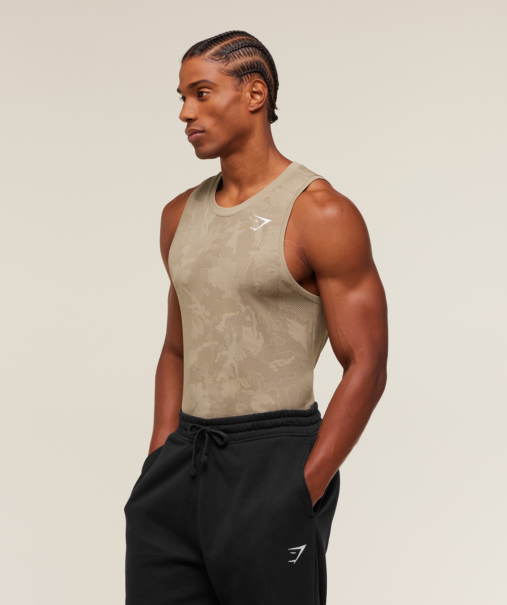 gymshark-geo-seamless-tank-sleeveless-tops-brown-aw25