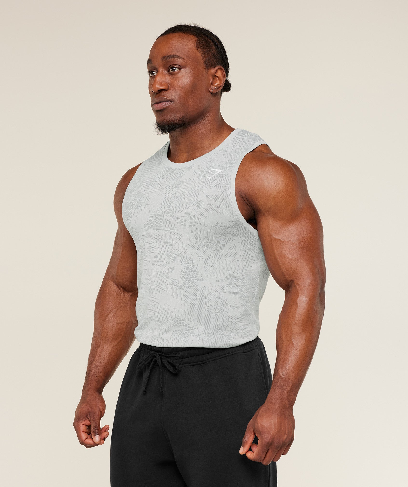 gymshark-geo-seamless-tank-sleeveless-tops-grey-ss26