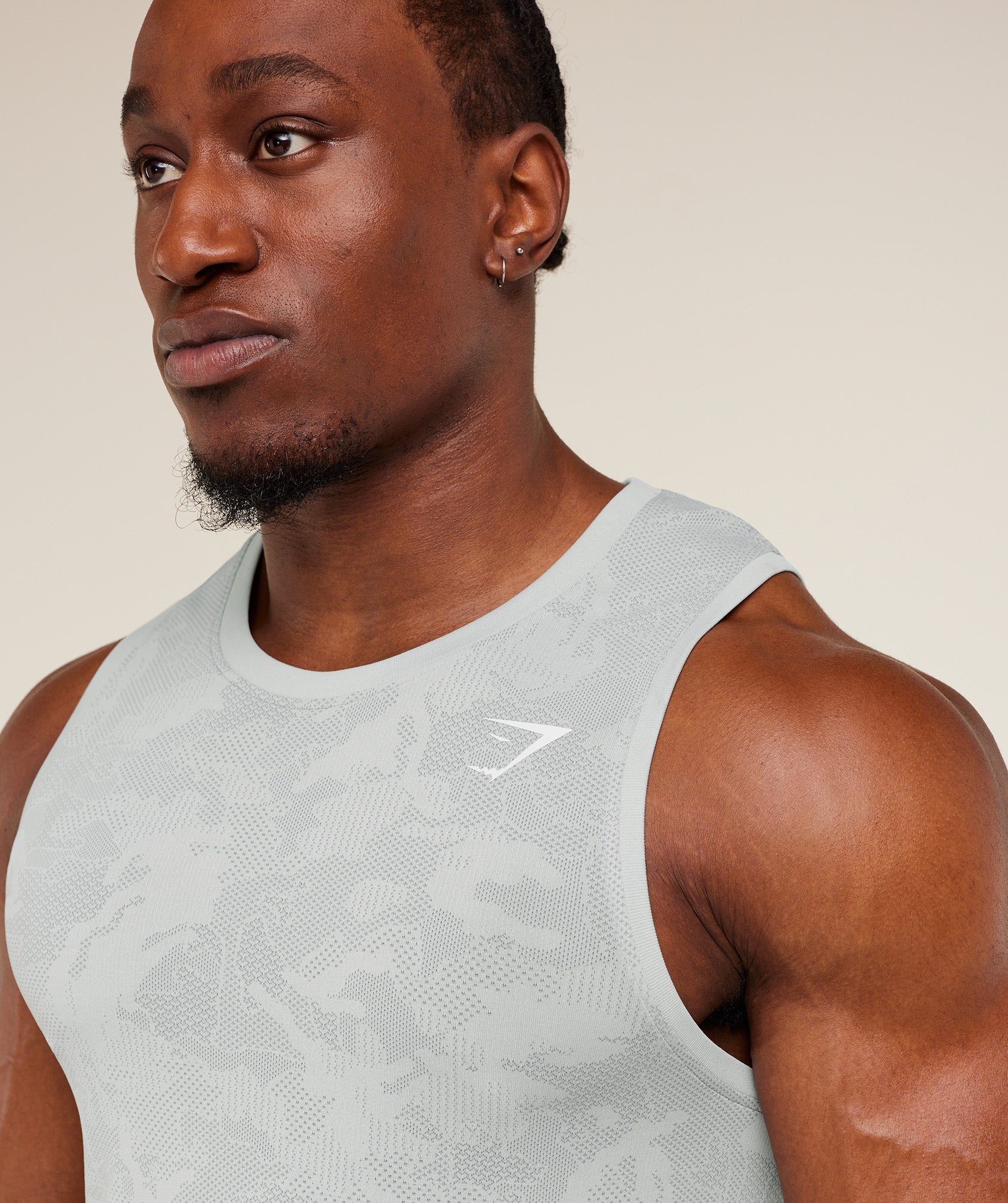 gymshark-geo-seamless-tank-sleeveless-tops-grey-ss26