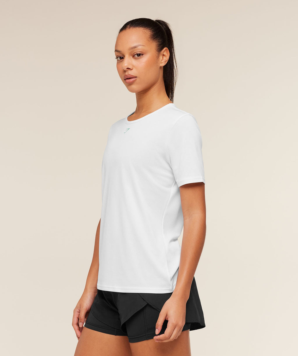 gymshark-graphic-short-sleeve-t-shirt-ss-tops-white-ss26