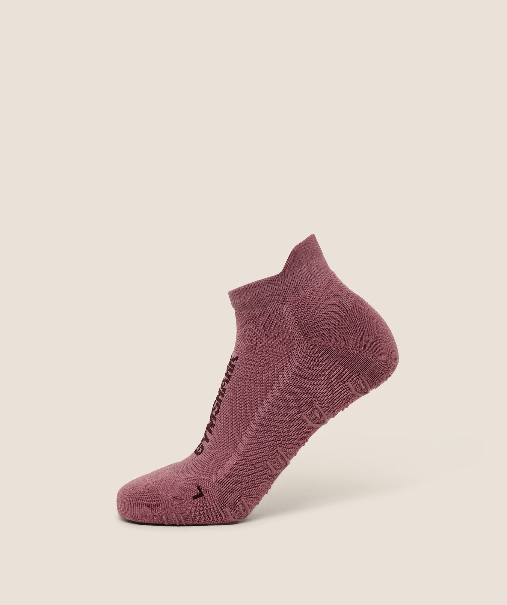 gymshark-grip-trainer-socks-socks-pink-aw25