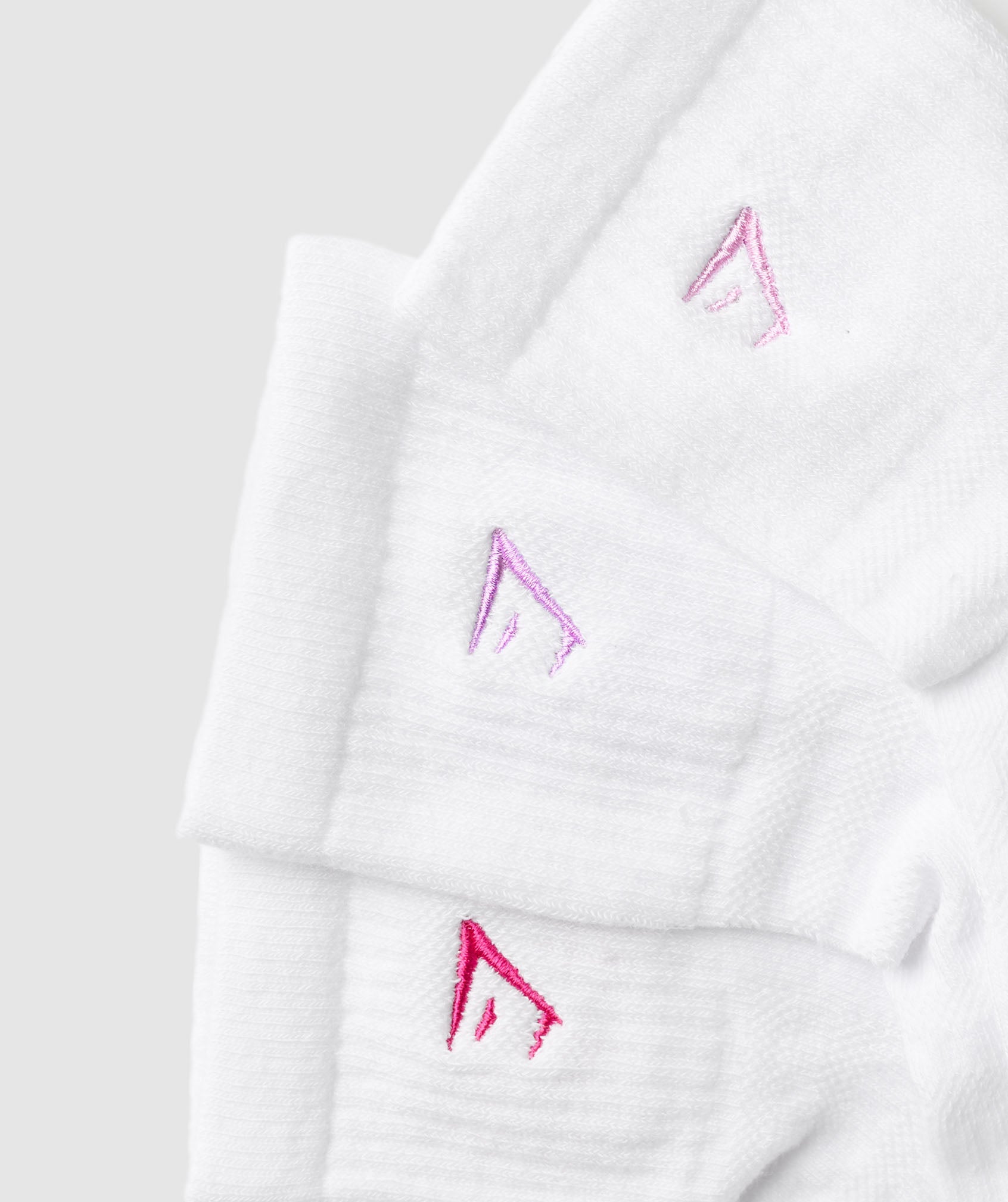 gymshark-gym-babes-midi-sock-3pk-socks-white-ss25