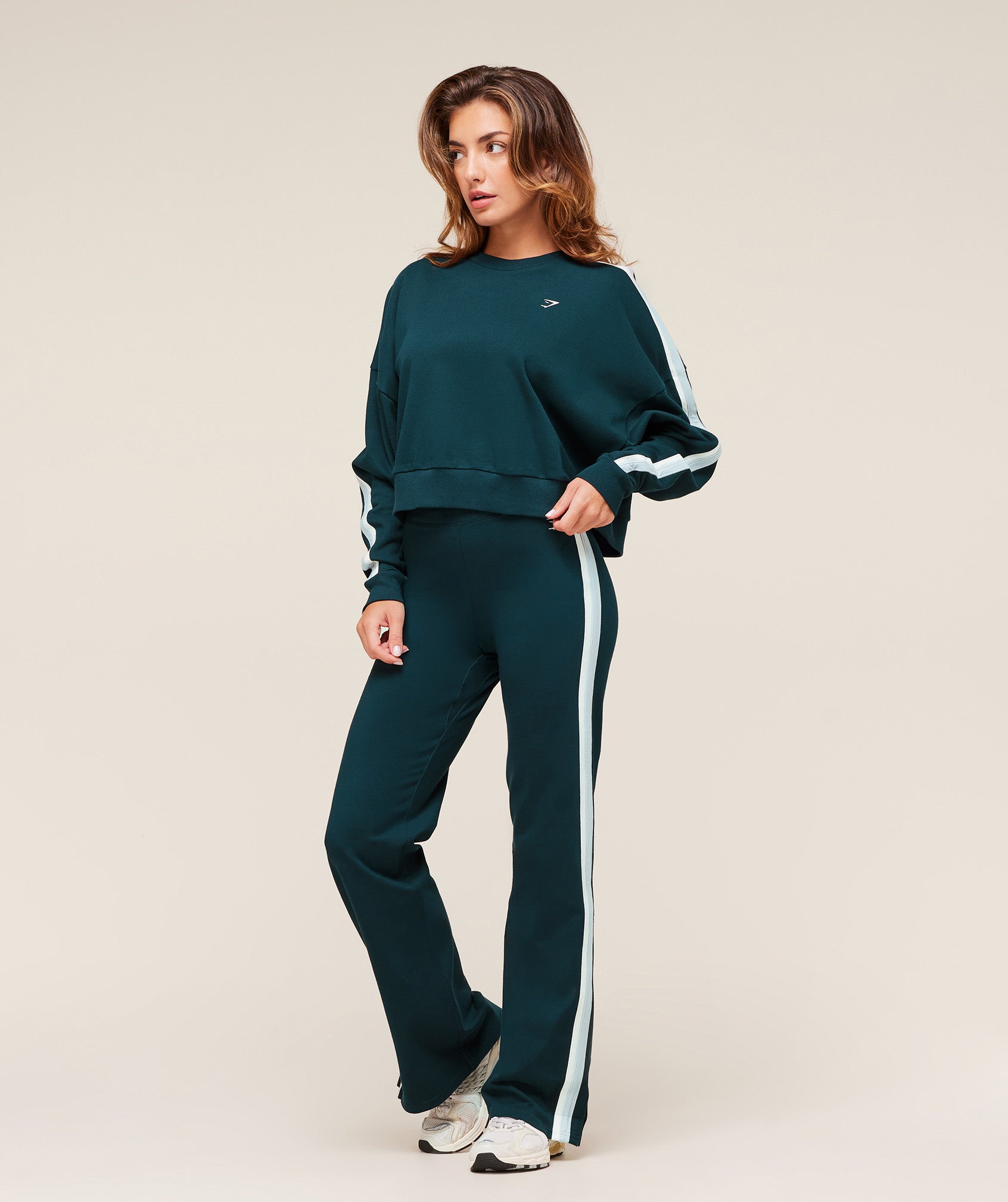 gymshark-piping-midi-crew-neck-pullovers-blue-aw25