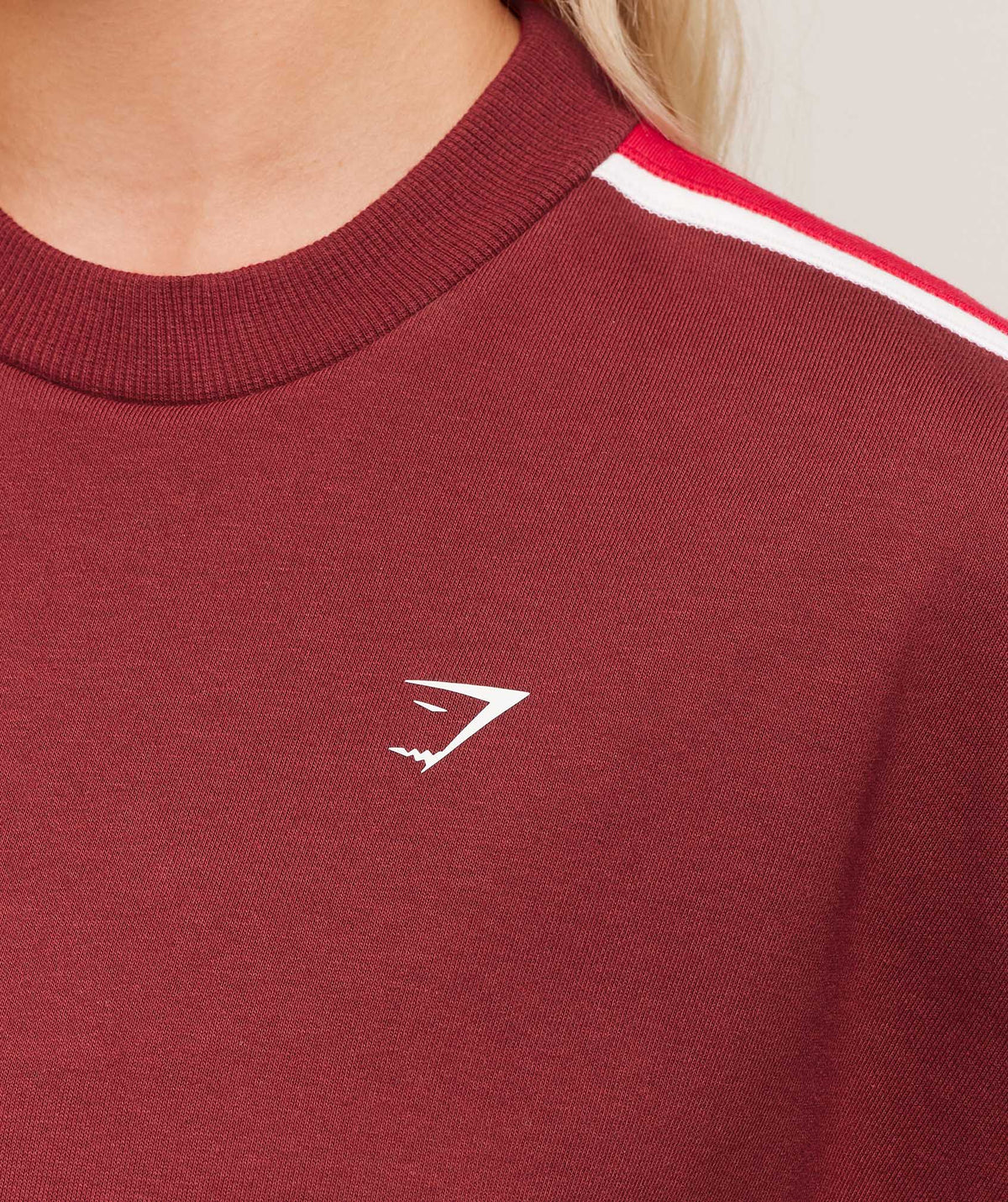 gymshark-piping-midi-crew-neck-pullovers-red-aw25