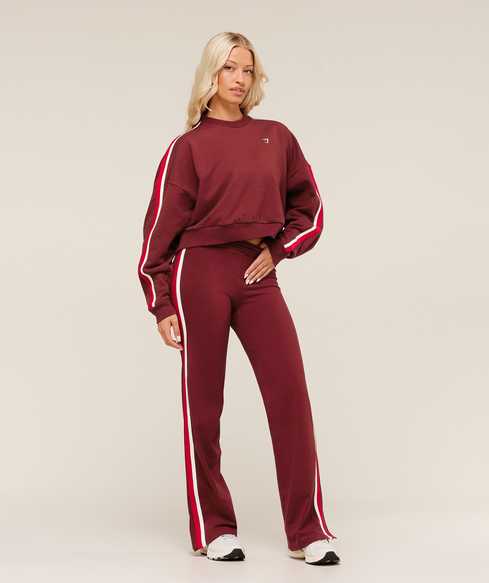 gymshark-piping-wide-leg-pant-pants-red-aw25