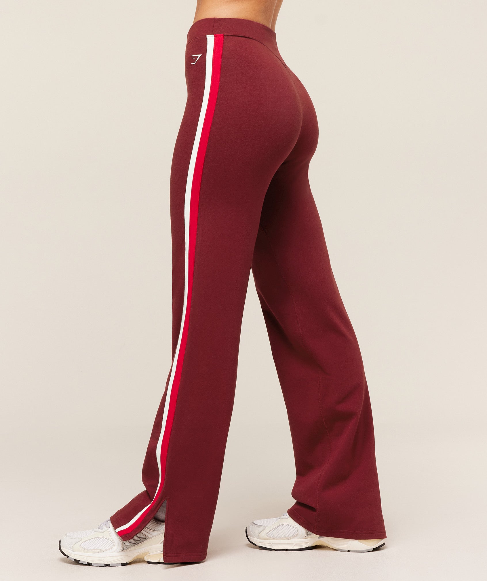 gymshark-piping-wide-leg-pant-pants-red-aw25
