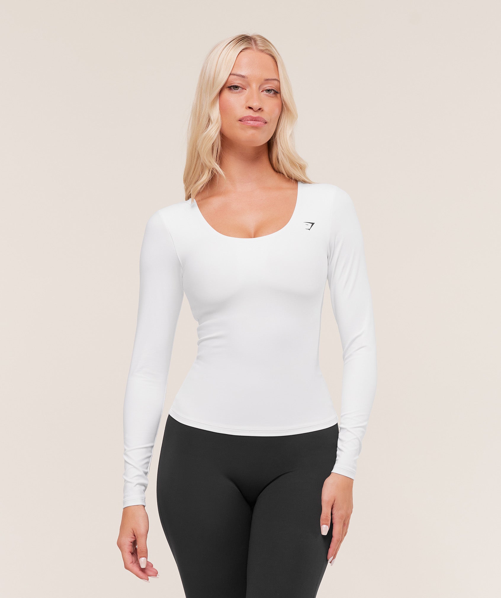 gymshark-twist-back-long-sleeve-top-ls-tops-white-aw25