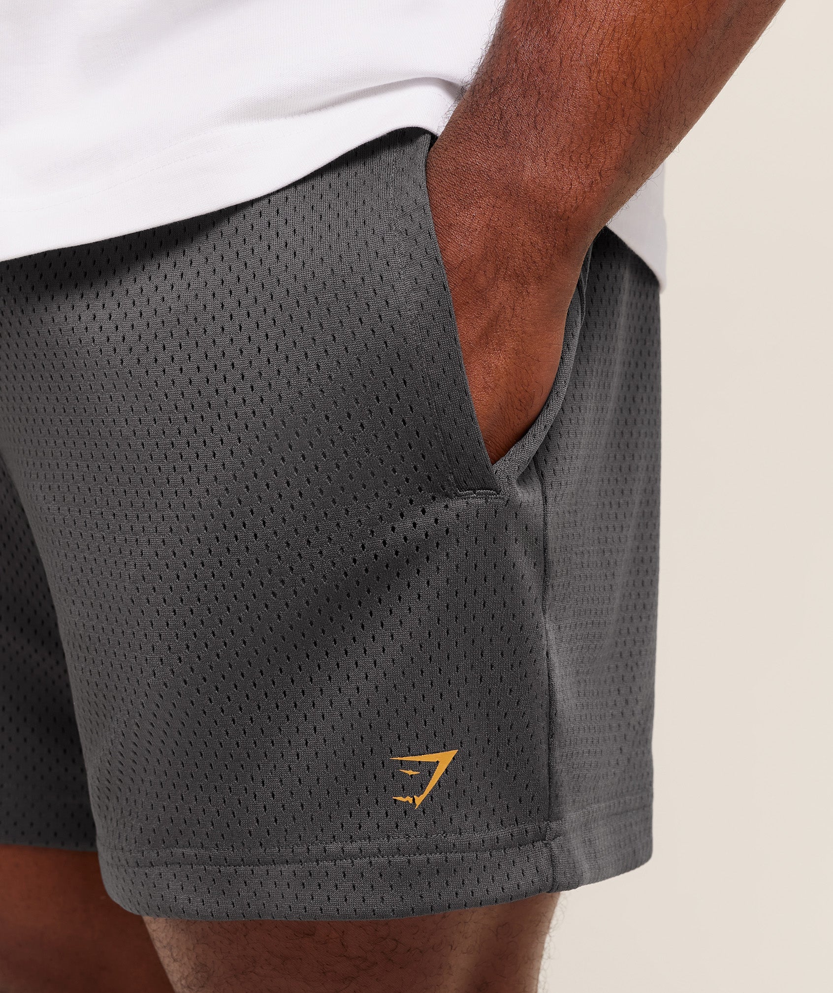 gymshark-gymshark-lifting-barbell-mesh-5-short-shorts-grey-aw25